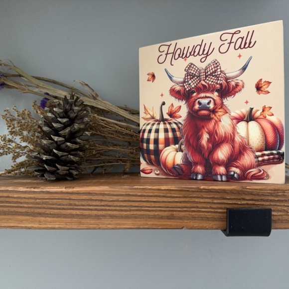 Charming Highland Cow 'Howdy Fall' Home or Office Decor for Autumn - Picture 3 of 13